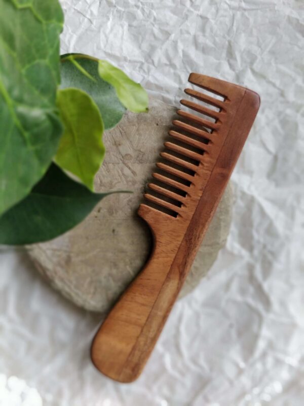 Neem Wood Comb With Handle (Wide Tooth) - Image 2