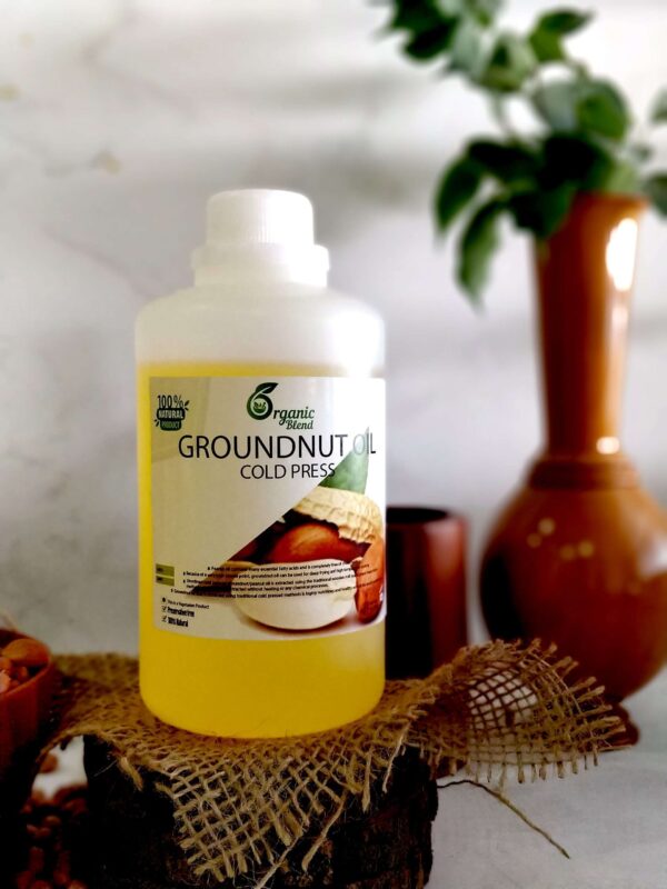 Cold Pressed Groundnut Oil - Image 2